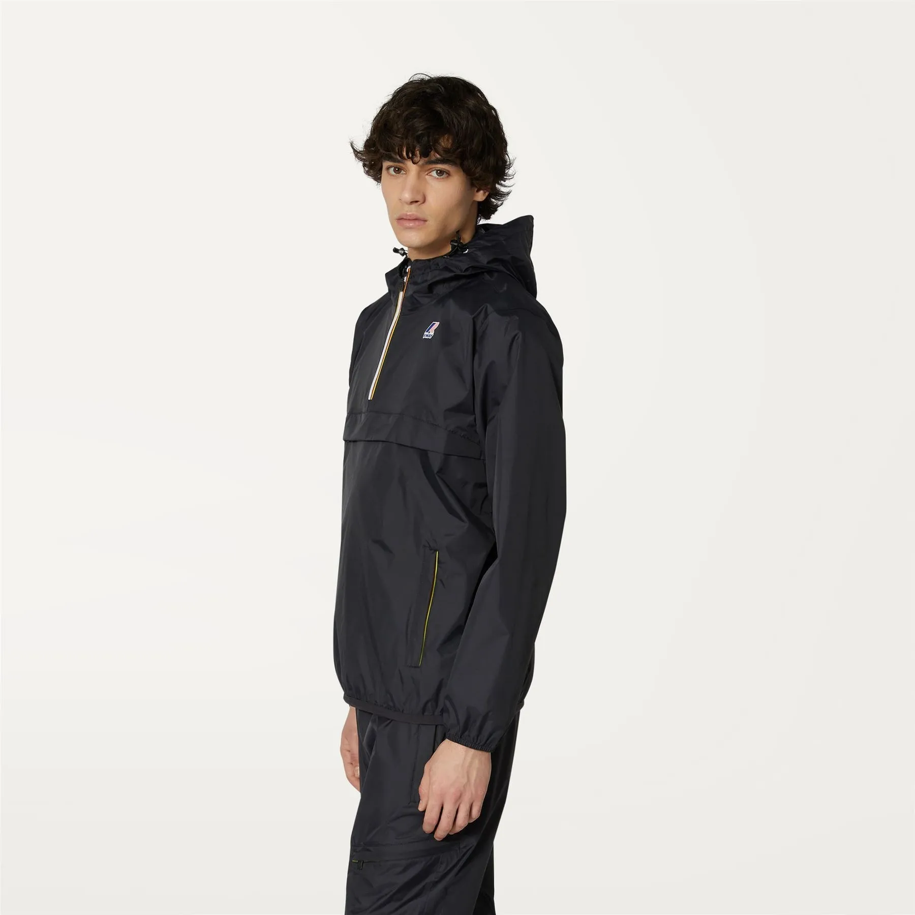 Leon - Packable Quarter Zip Rain Jacket in Black Pure