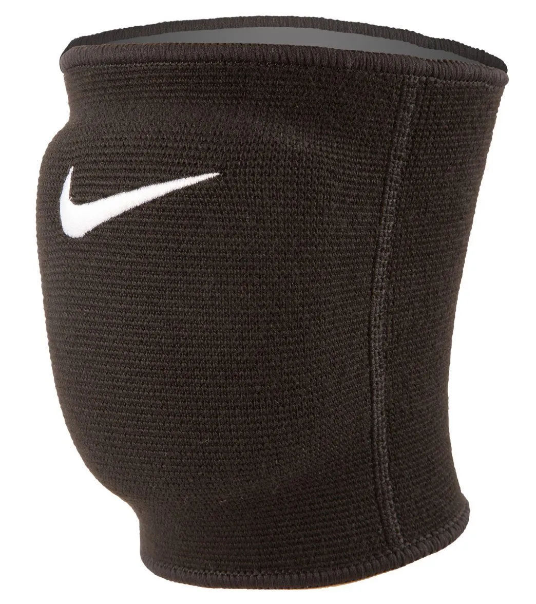 Nike Essential Volleyball Knee Pads: AC3443