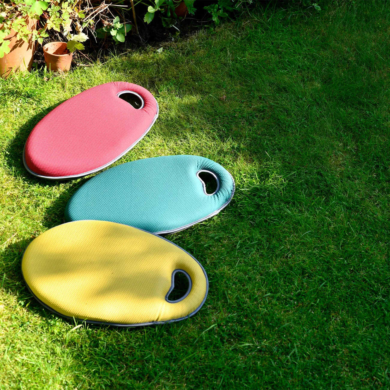 Sangria Kneelo® Garden Kneeler